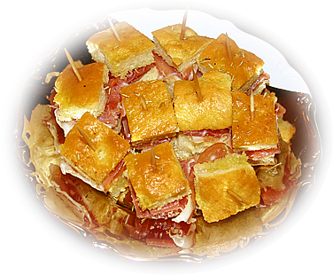 Stuzzichini di Focaccia Genovese ai Salumi